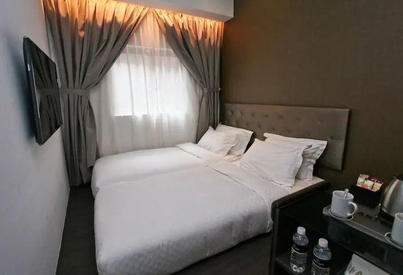 هتل Arton Boutique