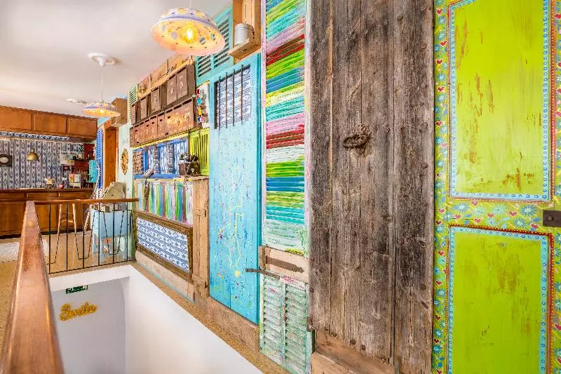 Bella Colina I Vintage Hotel 1953