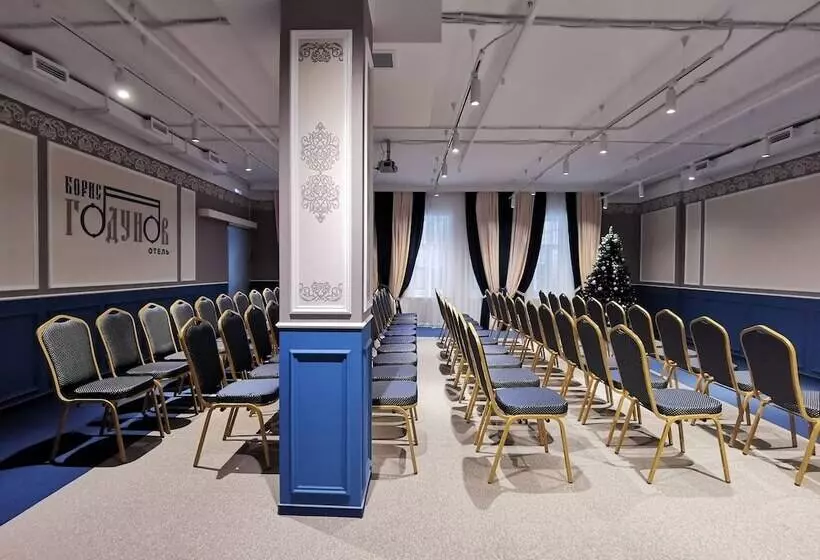 ホテル Boris Godunov