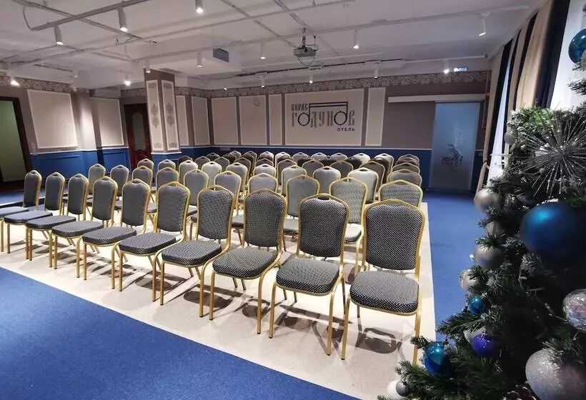 ホテル Boris Godunov