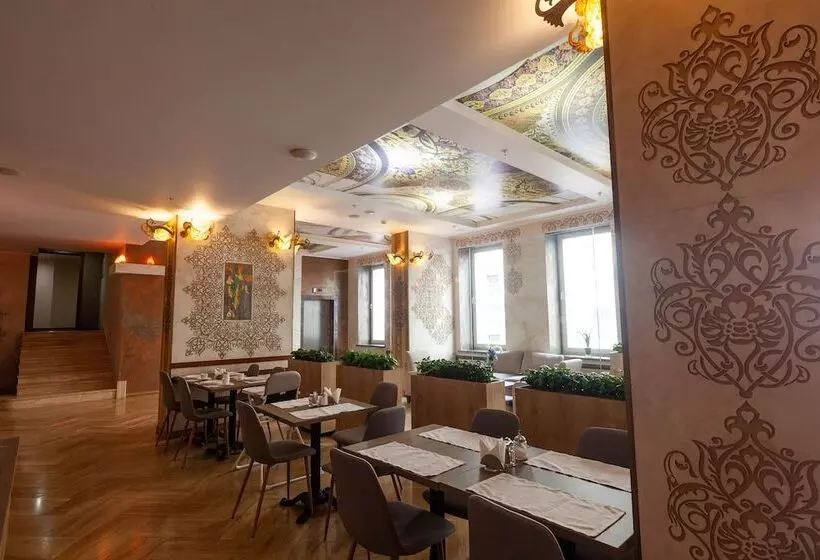 ホテル Boris Godunov