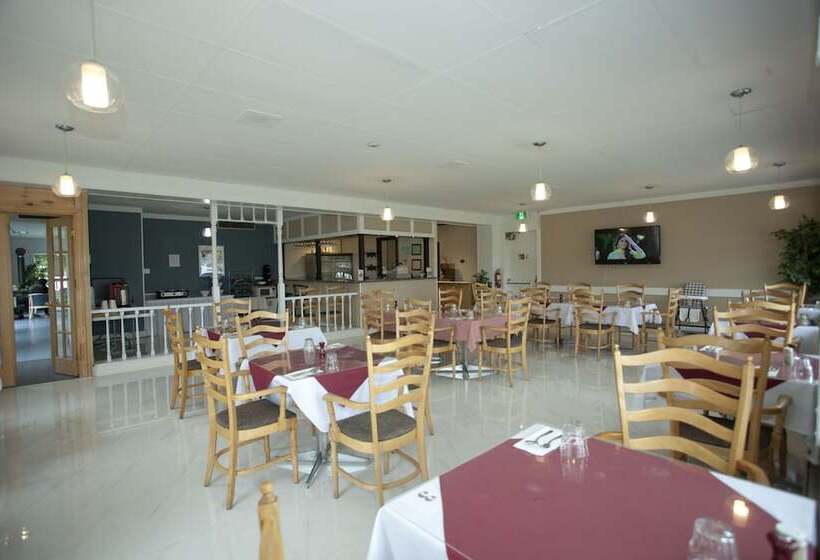 בית מלון כפרי Canadas Best Value Inn & Suites Woodstock