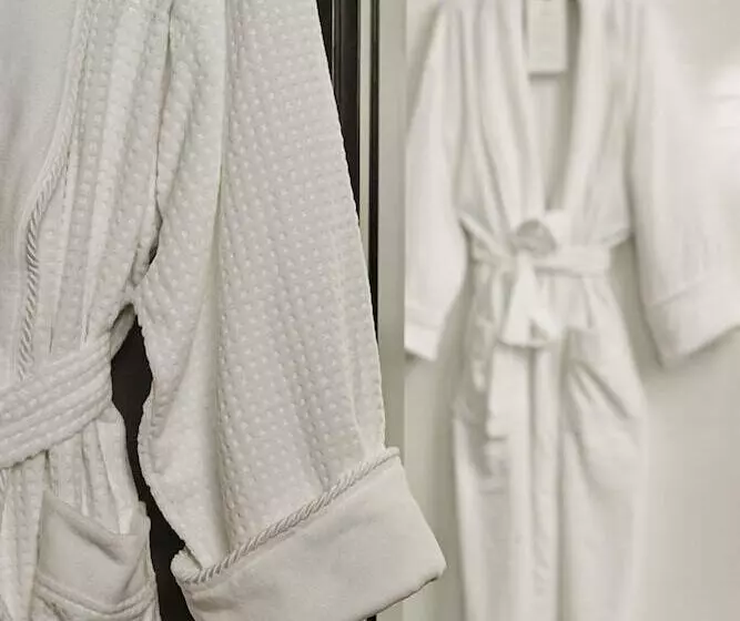 هتل Cayenacaracas