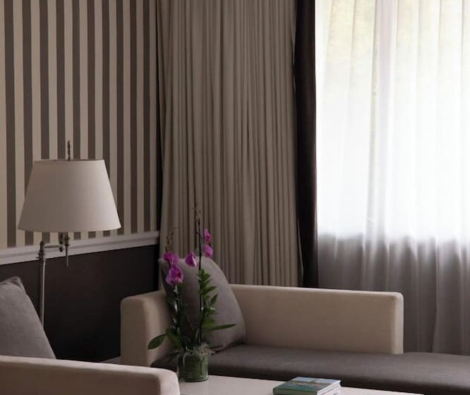 هتل Cayenacaracas