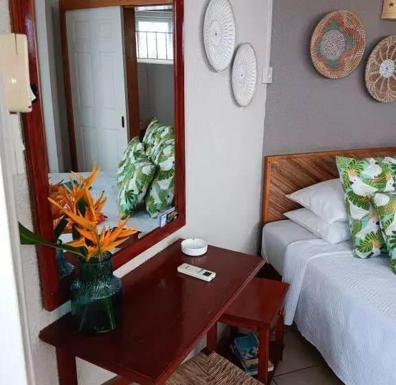 هتل Chillpill Guest House