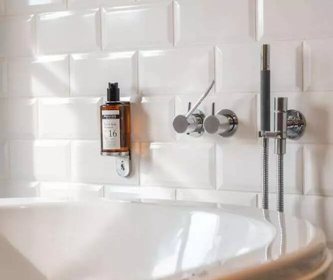 Отель De Barrier