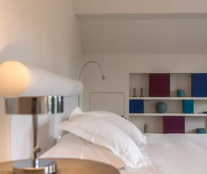 Отель De Barrier