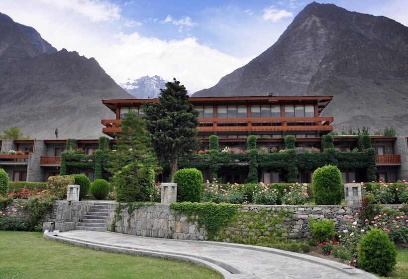 هتل Gilgit Serena
