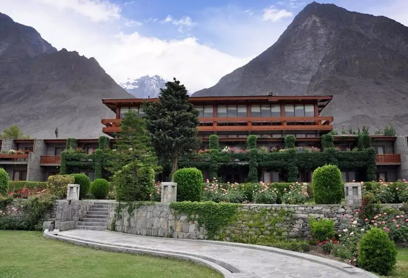 هتل Gilgit Serena