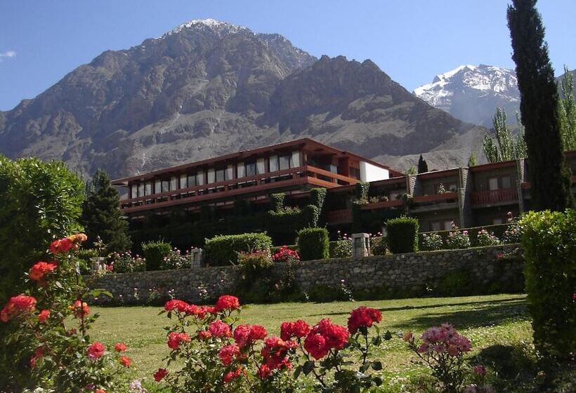 هتل Gilgit Serena
