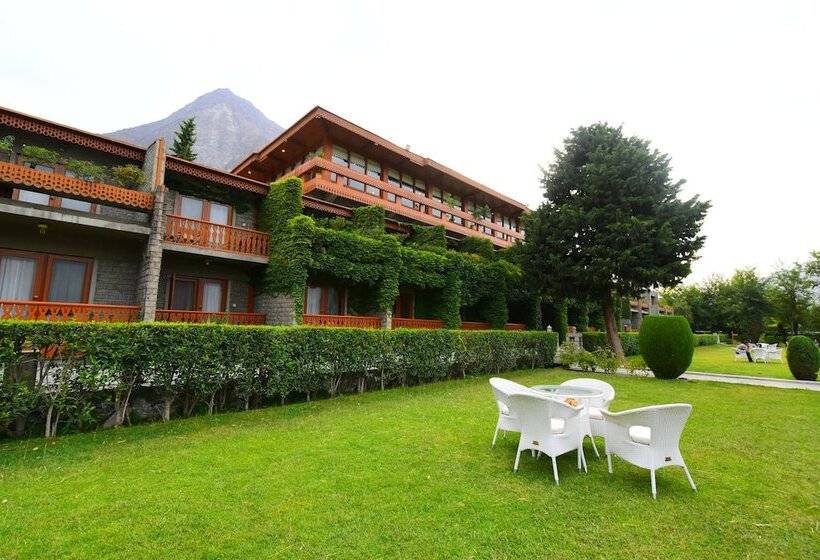 هتل Gilgit Serena