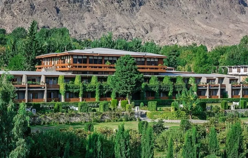 هتل Gilgit Serena