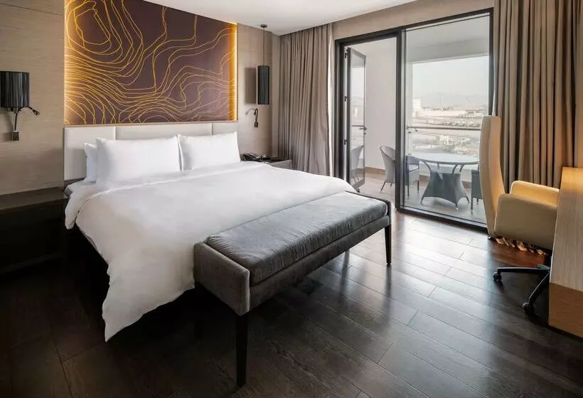 هتل Radisson Collection Muscat, Hormuz Grand