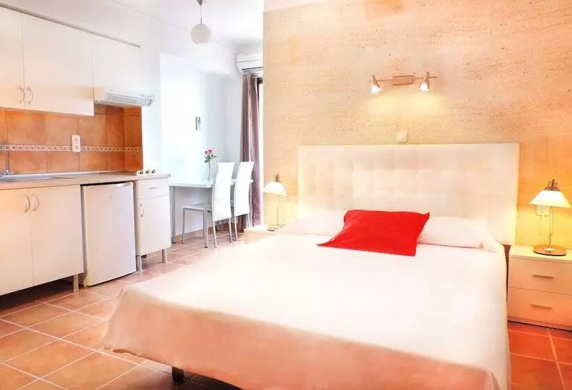 فندق Marblau Hostal