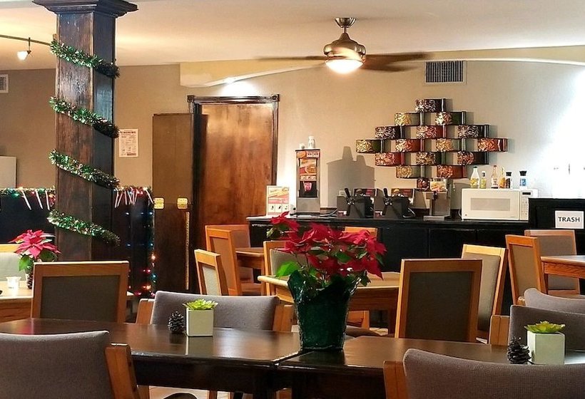 호텔 Sweetwater Inn