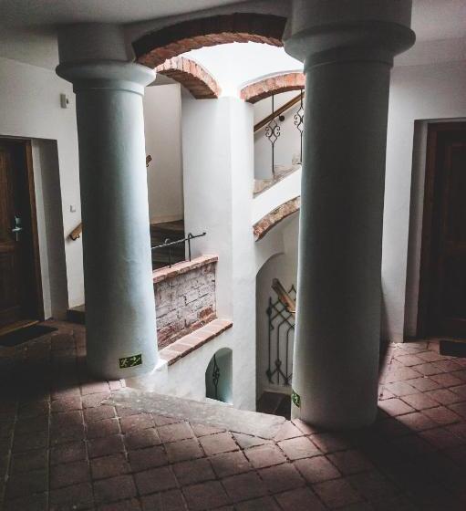 בית מלון כפרי U české Koruny