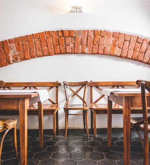 בית מלון כפרי U české Koruny