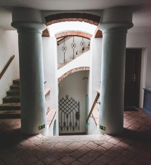 בית מלון כפרי U české Koruny