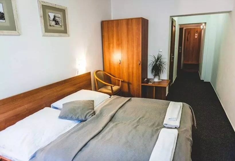 בית מלון כפרי U české Koruny