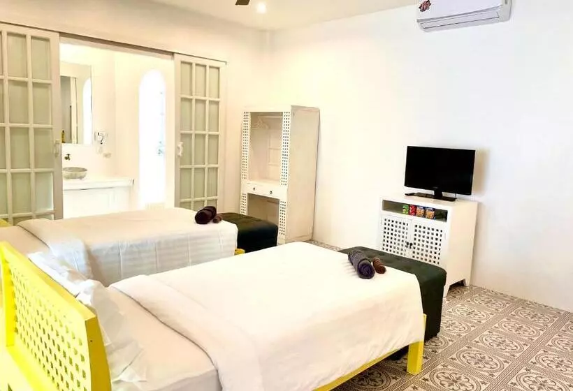 בית מלון כפרי Watercolours