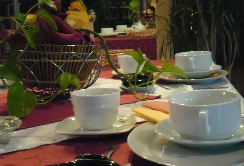 Отель Zajazd Maxim