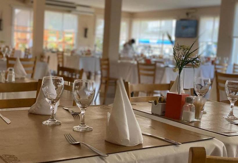 Motel A.c.a. Cipolletti