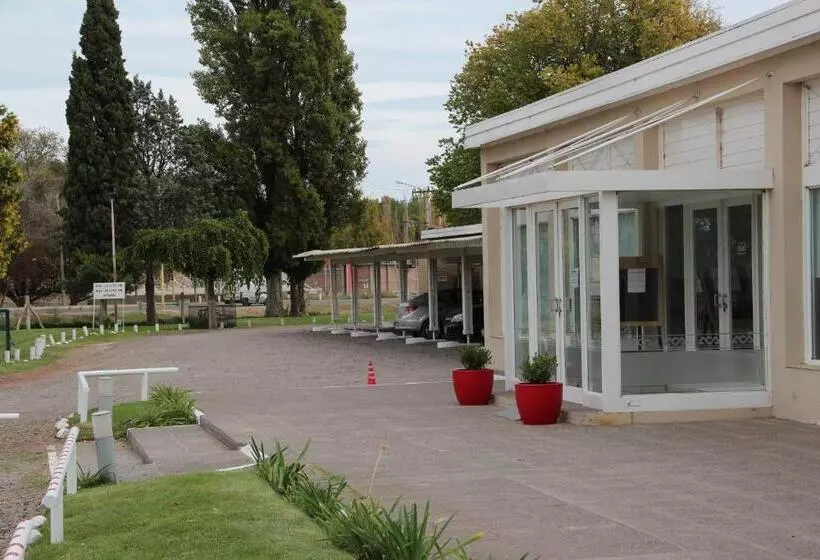 Motel A.c.a. Cipolletti