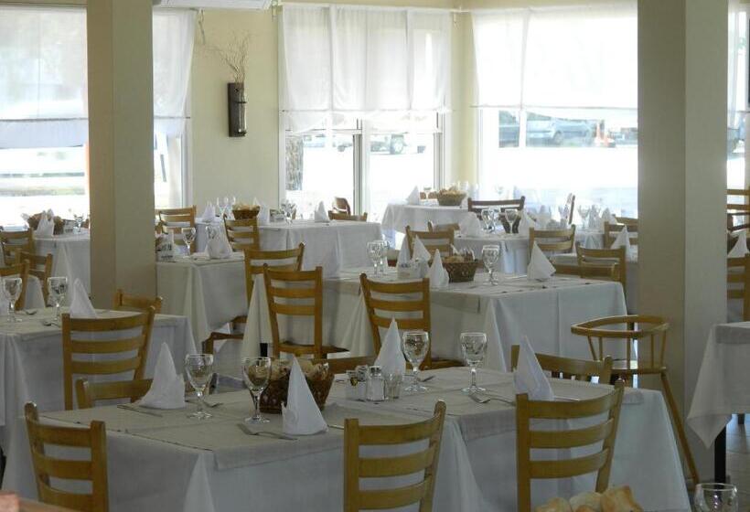 Motel A.c.a. Cipolletti