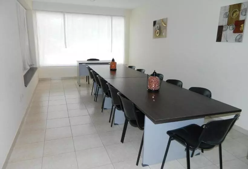 Motel A.c.a. Cipolletti