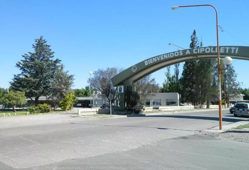 Motel A.c.a. Cipolletti