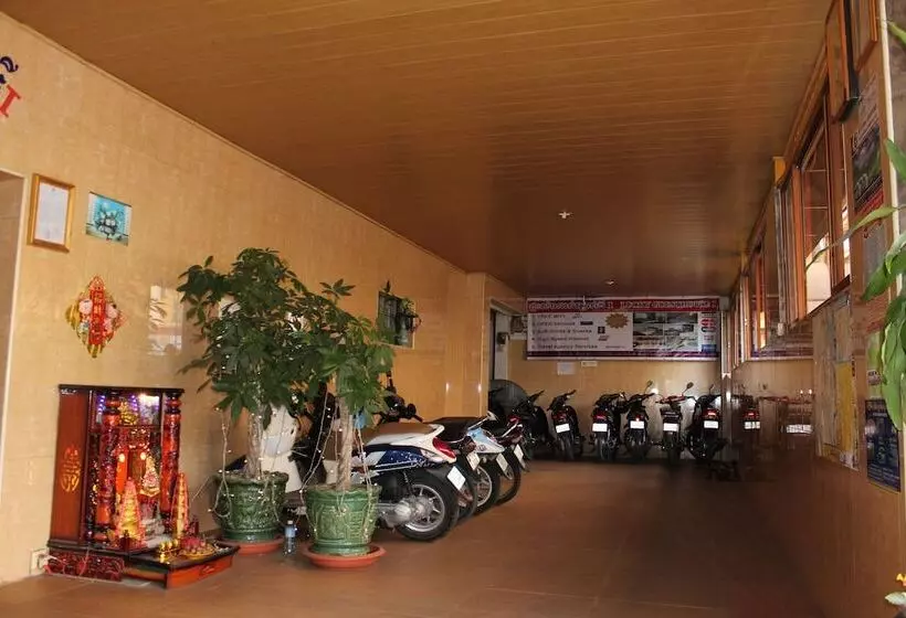 פנסיון Lucky 1 Guesthouse