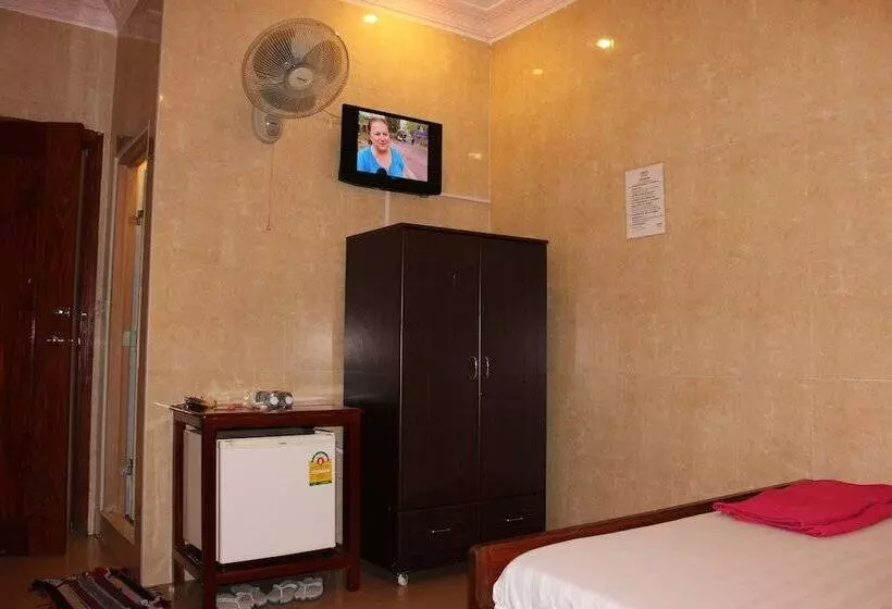 פנסיון Lucky 1 Guesthouse