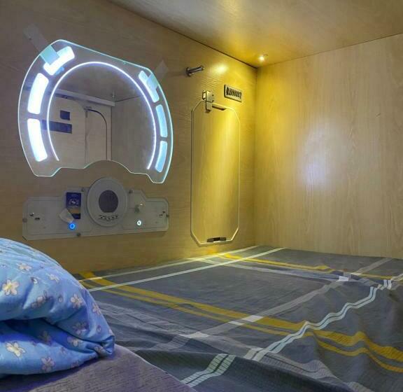 Kapselhotel Sleep Cubee Hostel