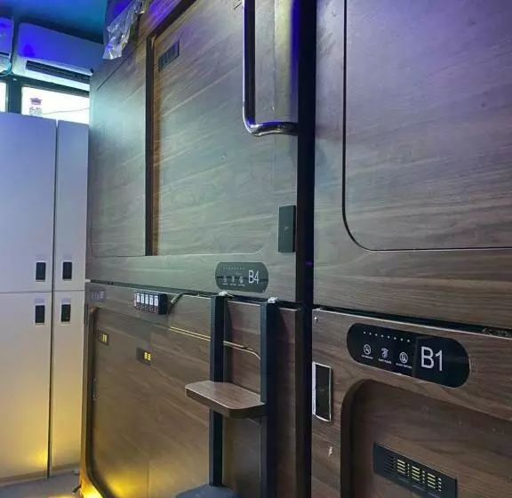 Kapselhotel Sleep Cubee Hostel