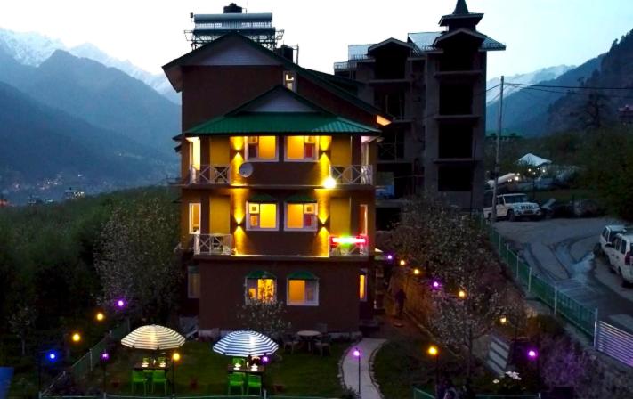 Hotel Luxury Planet Resort