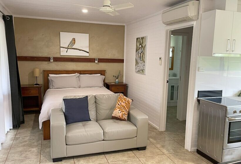 מוטל Marlo Hideaway