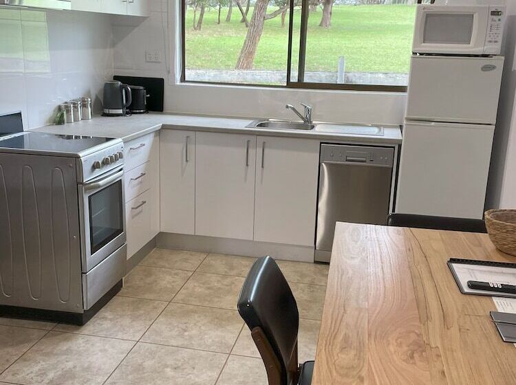 מוטל Marlo Hideaway