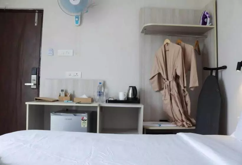 Sandbanks Beach Resort