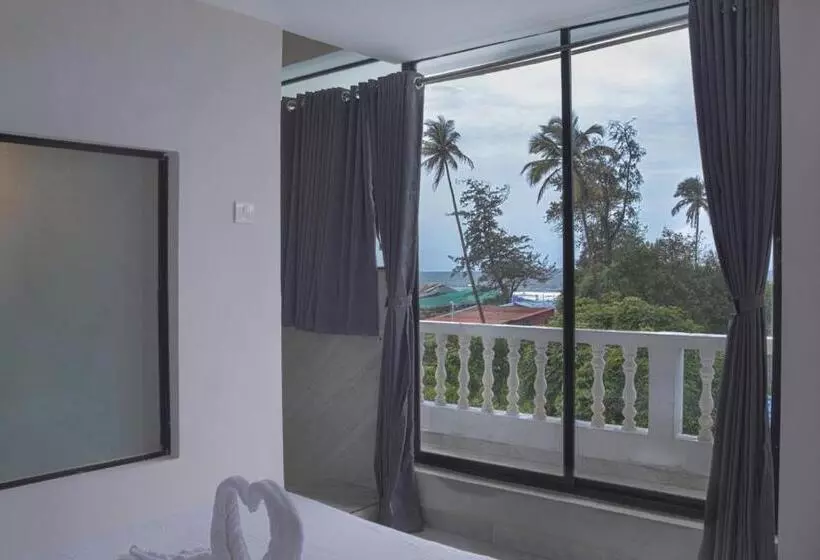 Sandbanks Beach Resort