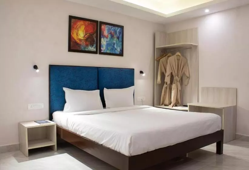 Sandbanks Beach Resort