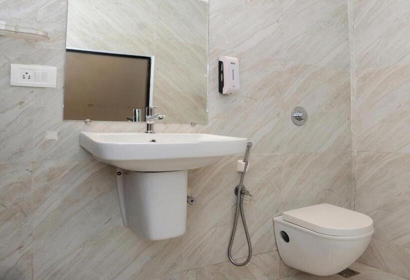 Sandbanks Beach Resort