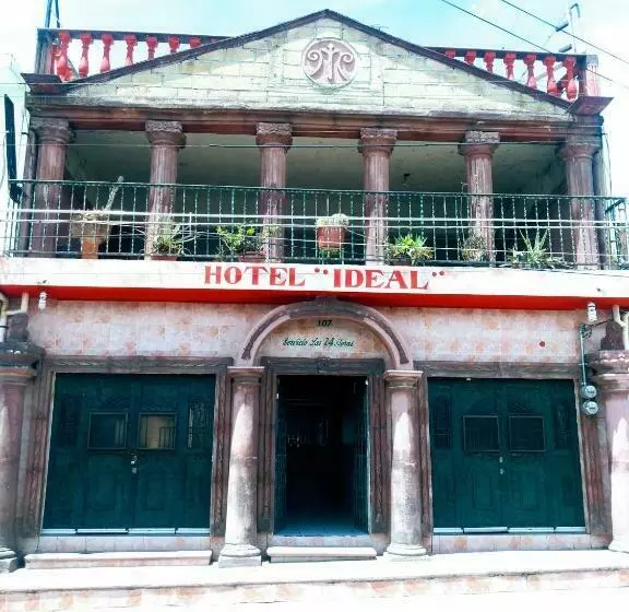 Hotelli Ideal