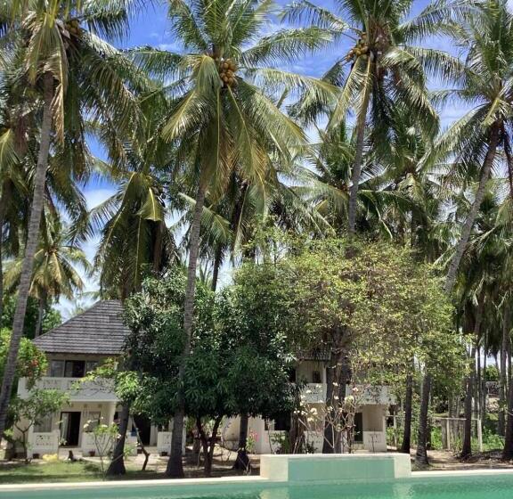 בית מלון כפרי Juliantos By The Sea