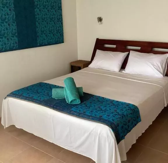 ホテル Juliantos By The Sea