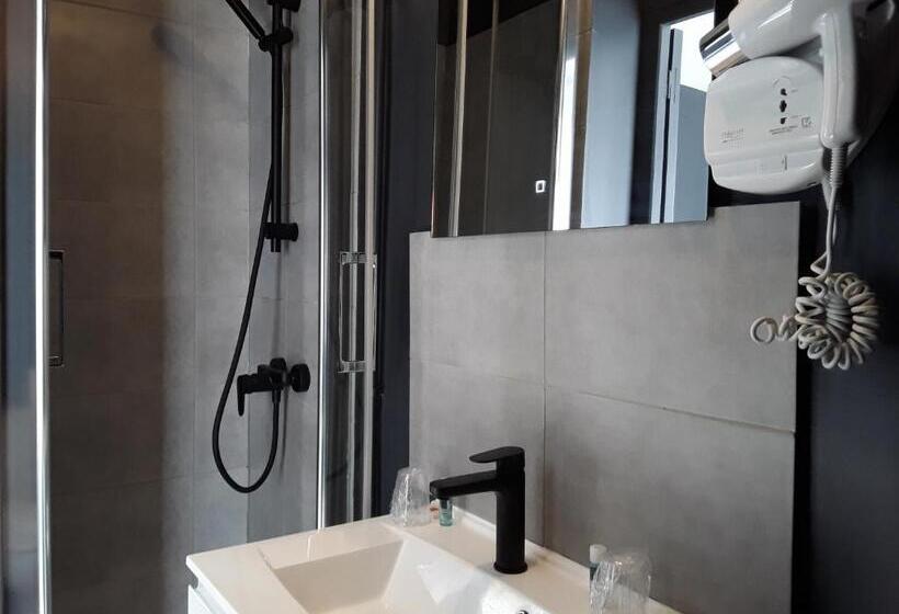 فندق La Pomme D Or