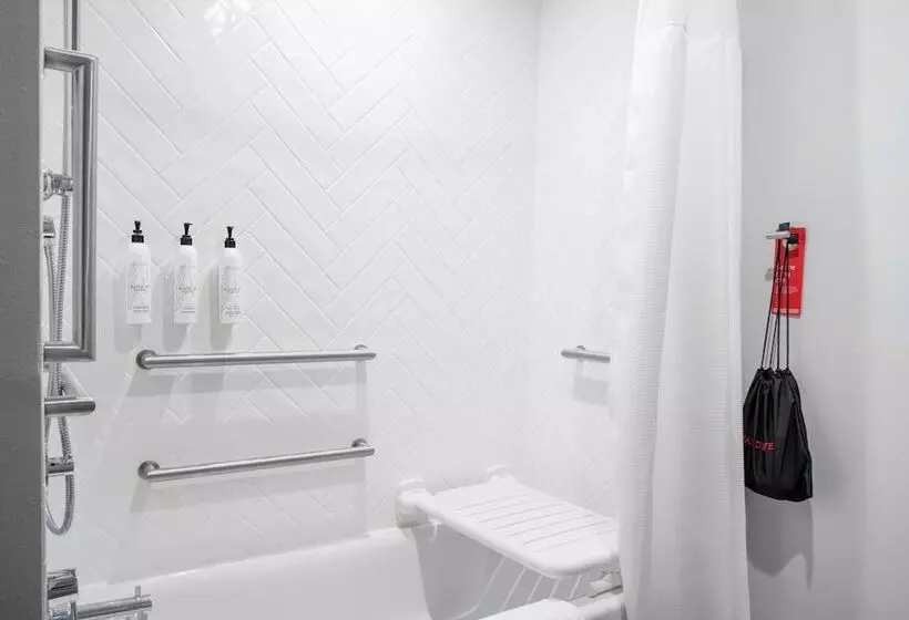 Hotelli Towneplace Suites By Marriott Tampa Clearwater