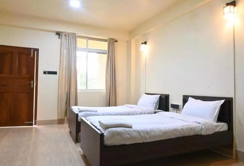 Hotelli Treetops Residency