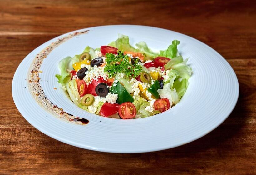 ホテル Zone By The Park Gopalpur