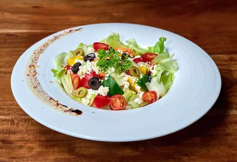 ホテル Zone By The Park Gopalpur