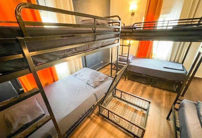 Ith Mission Beach Backpacker Hostel